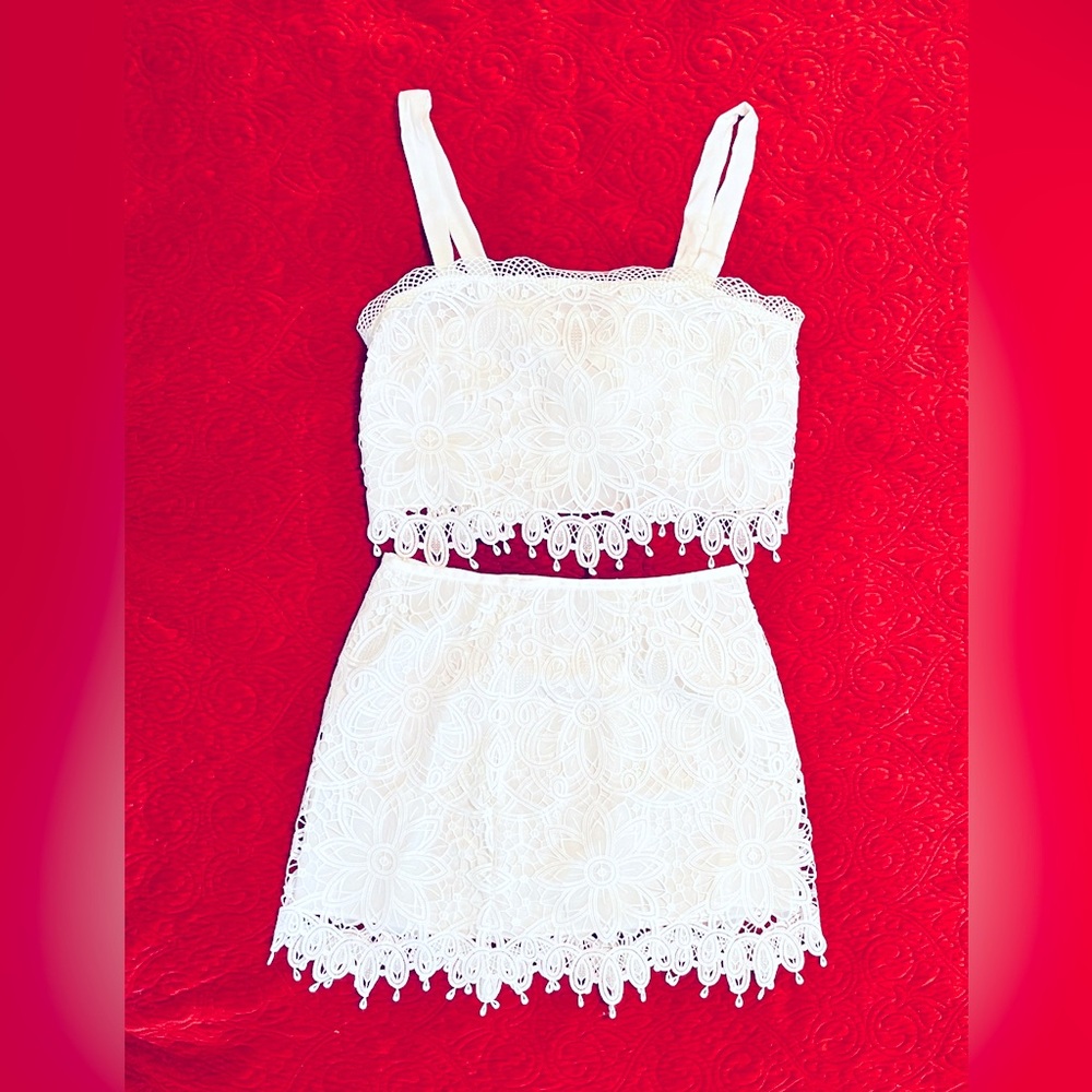 SAYLOR White Lace Two Piece Set